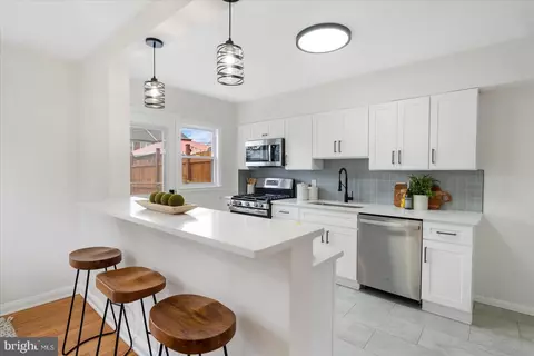 6112 Edlynne Rd, Baltimore, MD 21239 photo 14