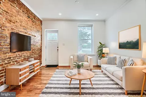 3053 Strickland St, Baltimore, MD 21223