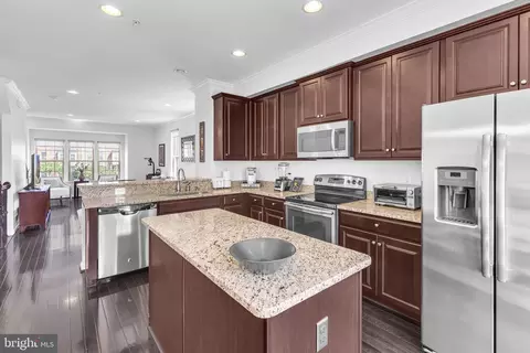 944 S Macon St, Baltimore, MD 21224 photo 9