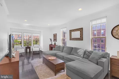 944 S Macon St, Baltimore, MD 21224 photo 5