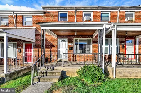 Exterior - 626 Brisbane Rd, Baltimore, MD 21229 photo 2 of 3
