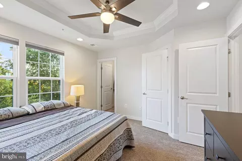 Bedroom - 4205 Skyview, Baltimore, MD 21211 photo 2 of 5