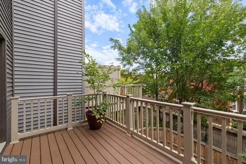 Exterior - 4205 Skyview, Baltimore, MD 21211 photo 3 of 5