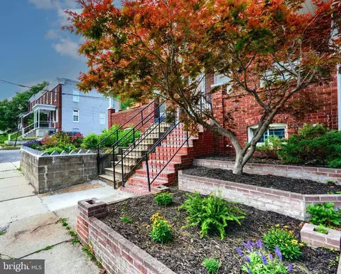 602 E 30th St, Baltimore, MD 21218 photo 2