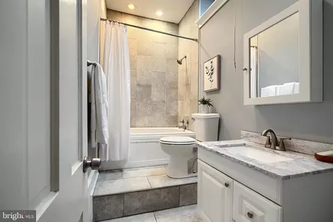 602 E 30th St, Baltimore, MD 21218 photo 34