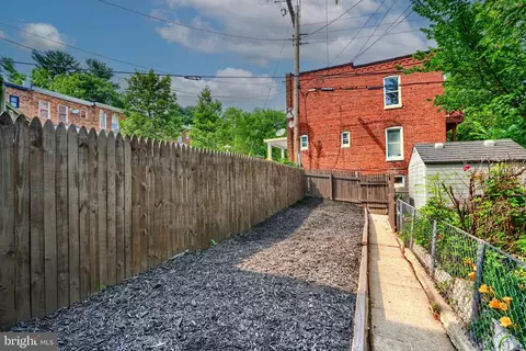 602 E 30th St, Baltimore, MD 21218 photo 38