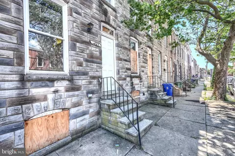1827 Eagle St, Baltimore, MD 21223 photo 3