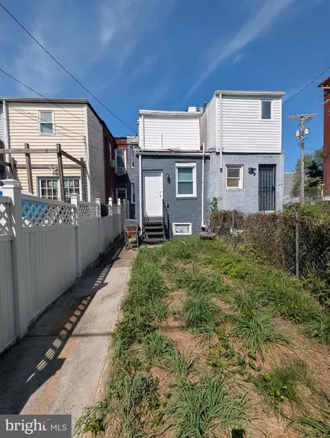 Exterior - 1835 N Bond St N, Baltimore, MD 21213 photo 1 of 1