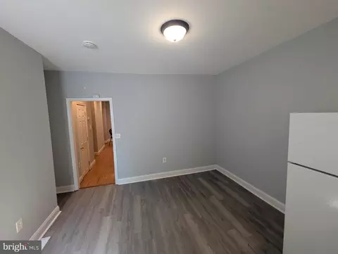 Entry Way - 1835 N Bond St N, Baltimore, MD 21213 photo 1 of 2