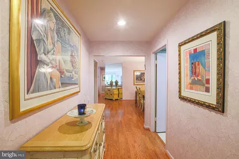 Entry Way - 3041 Fallstaff Rd #304D, Baltimore, MD 21209 photo 1 of 1