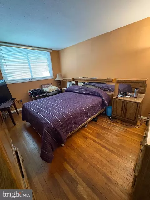 Bedroom - 4541 The Strand, Baltimore, MD 21215 photo 2 of 3