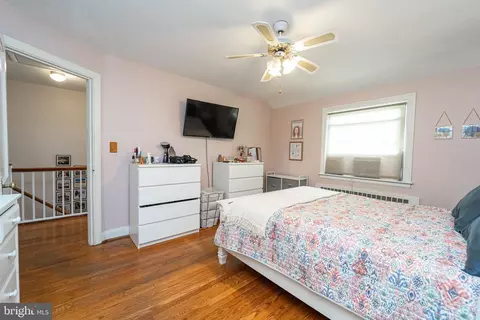 Bedroom - 3914 Rexmere Rd, Baltimore, MD 21218 photo 2 of 5