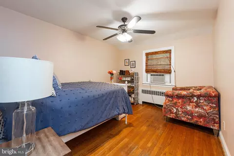 Bedroom - 3914 Rexmere Rd, Baltimore, MD 21218 photo 4 of 5
