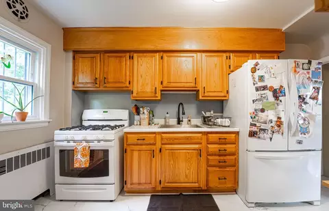 Kitchen - 3914 Rexmere Rd, Baltimore, MD 21218 photo 2 of 2