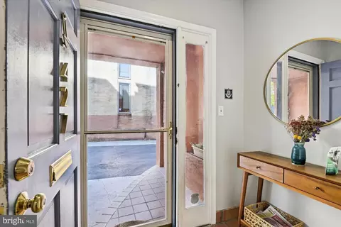 Entry Way - 427 Grindall St #2, Baltimore, MD 21230 photo 2 of 8
