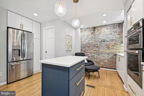 Kitchen - 427 Grindall St #2, Baltimore, MD 21230 photo 5 of 5