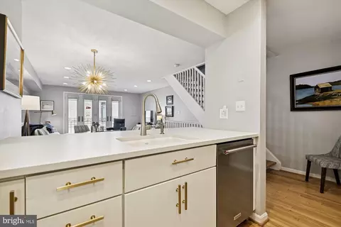 Kitchen - 427 Grindall St #2, Baltimore, MD 21230 photo 3 of 5