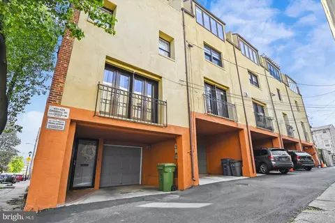 427 Grindall St #2, Baltimore, MD 21230