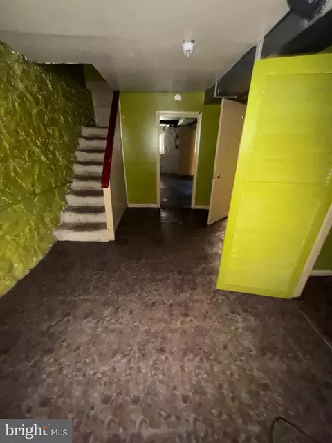 Entry Way - 3003 Lyttleton Rd, Baltimore, MD 21216 photo 2 of 4