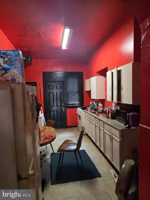 2811 Violet Ave, Baltimore, MD 21215 photo 5