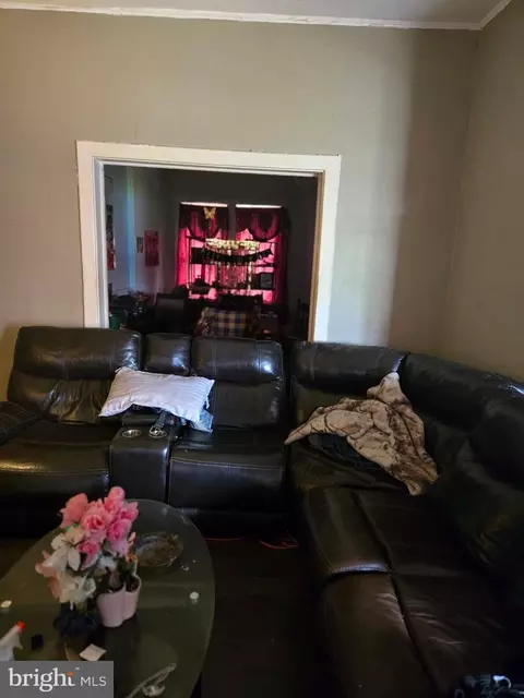 2811 Violet Ave, Baltimore, MD 21215 photo 4