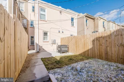 Exterior - 729 E Preston St, Baltimore, MD 21202 photo 2 of 3