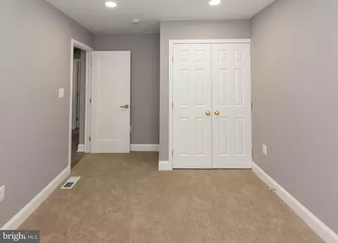 Bedroom - 4843 Greencrest Rd, Baltimore, MD 21206 photo 2 of 2