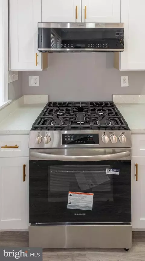 Kitchen - 4843 Greencrest Rd, Baltimore, MD 21206 photo 2 of 3