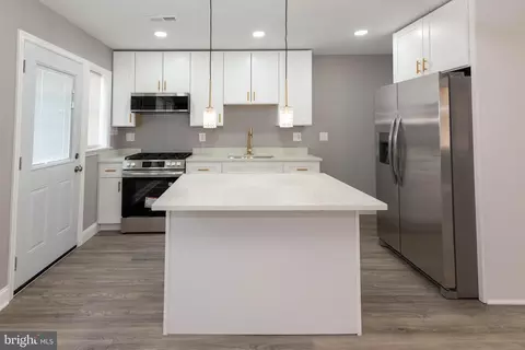 Kitchen - 4843 Greencrest Rd, Baltimore, MD 21206 photo 3 of 3