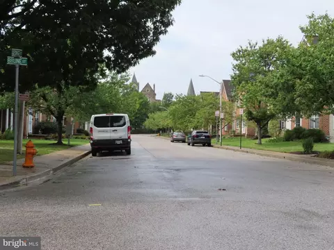 View/Area - 811 George St, Baltimore, MD 21201 photo 1 of 1