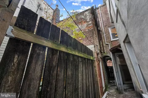 Exterior - 1614 Lancaster St, Baltimore, MD 21231 photo 4 of 7