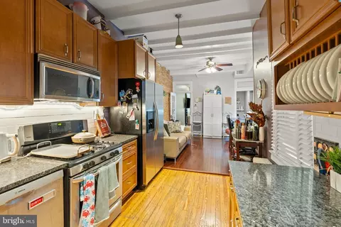 1043 Riverside Ave, Baltimore, MD 21230 photo 3