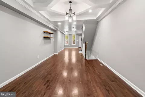 Entry Way - 1122 Sargeant St, Baltimore, MD 21223 photo 3 of 6
