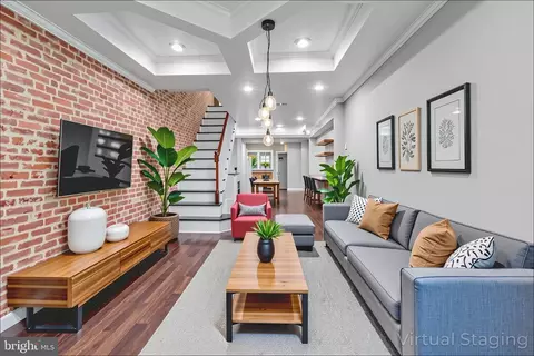 1122 Sargeant St, Baltimore, MD 21223
