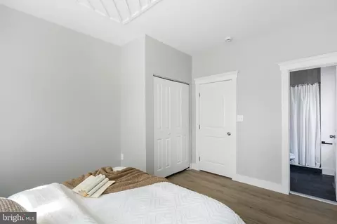 Bedroom - 2718 E Fairmount Ave, Baltimore, MD 21224 photo 4 of 5