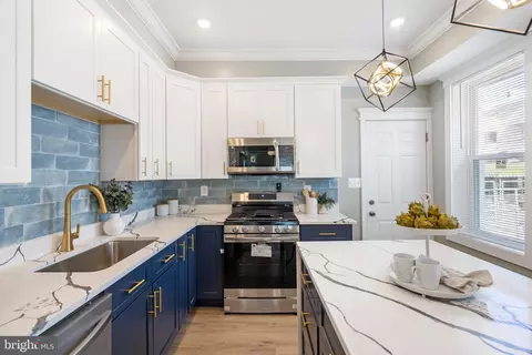 Kitchen - 2718 E Fairmount Ave, Baltimore, MD 21224 photo 4 of 5