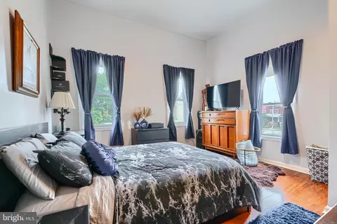 Bedroom - 300 E 27th St, Baltimore, MD 21218 photo 1 of 7