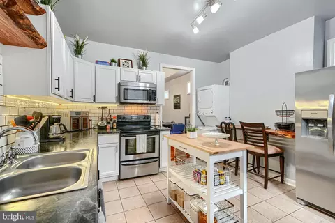 Kitchen - 300 E 27th St, Baltimore, MD 21218 photo 4 of 6
