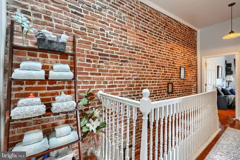 Entry Way - 300 E 27th St, Baltimore, MD 21218 photo 5 of 5