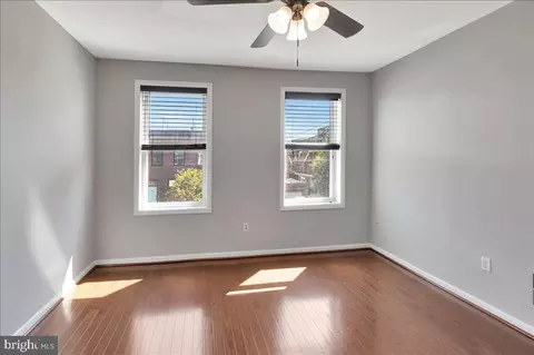 Bedroom - 818 S Dean St, Baltimore, MD 21224 photo 4 of 5