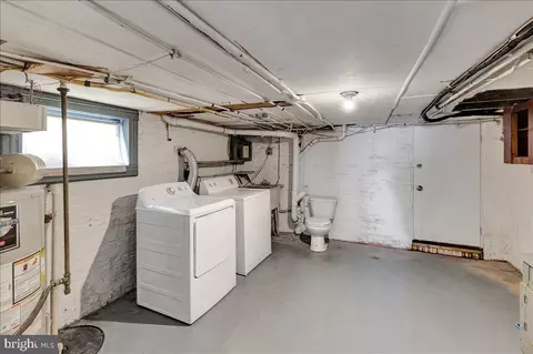 Other - 818 S Dean St, Baltimore, MD 21224 photo 6 of 8