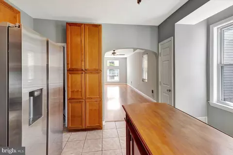 Entry Way - 818 S Dean St, Baltimore, MD 21224 photo 1 of 1