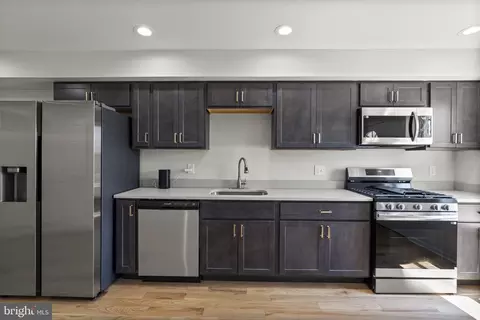 927 E Chase St, Baltimore, MD 21202 photo 10