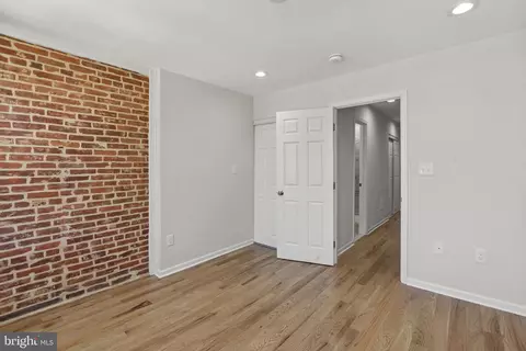 927 E Chase St, Baltimore, MD 21202 photo 18