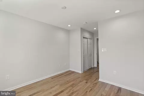 927 E Chase St, Baltimore, MD 21202 photo 27