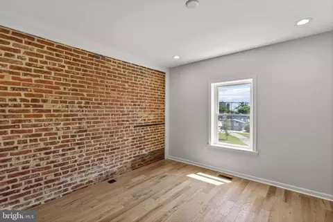 927 E Chase St, Baltimore, MD 21202 photo 24