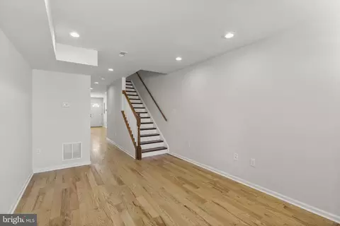 927 E Chase St, Baltimore, MD 21202 photo 7