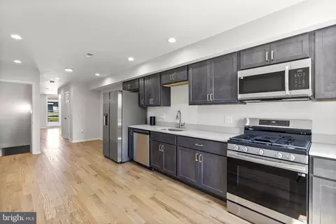 927 E Chase St, Baltimore, MD 21202