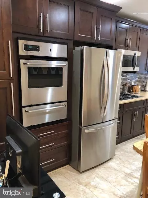 Kitchen - 3028 Windsor Ave, Baltimore, MD 21216 photo 1 of 2
