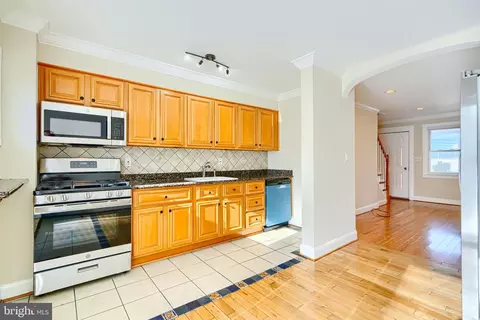Entry Way - 334 Kane St, Baltimore, MD 21224 photo 1 of 1